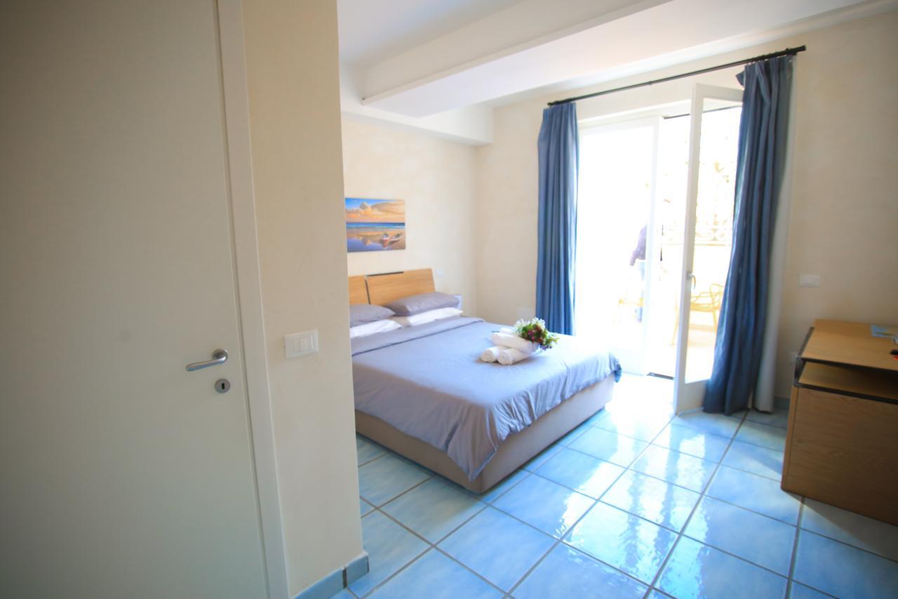 Il Viaggiatore Gaeta Medievale B&B Exterior photo